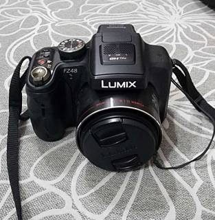   Panasonic Lumix  