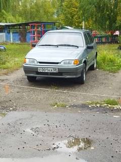  LADA () 2114  