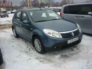  Renault Sandero 