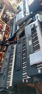  casio yamaha.   88  