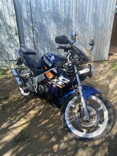 Honda cbr150r 