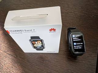 - Huawei Band 7  