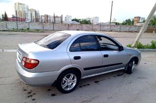  Nissan Almera   