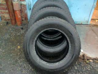    Nokian Tyres Hakkapeliitta 215/70 R16 