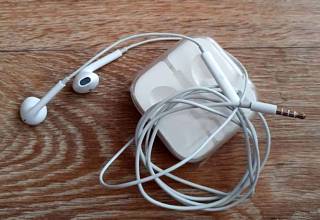 Apple earpods 3.5 mm  