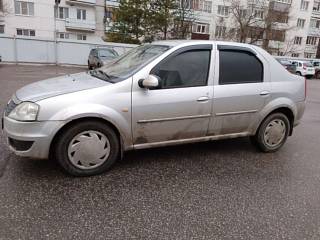  Renault Logan 1 