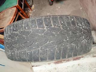   / Nokian Tyres Hakkapeliitta 7 SUV 215/65 R16 102T 