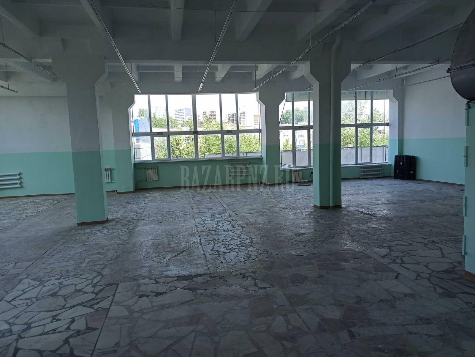 Сдам объемные помещения свободной планировки, до 600 м²