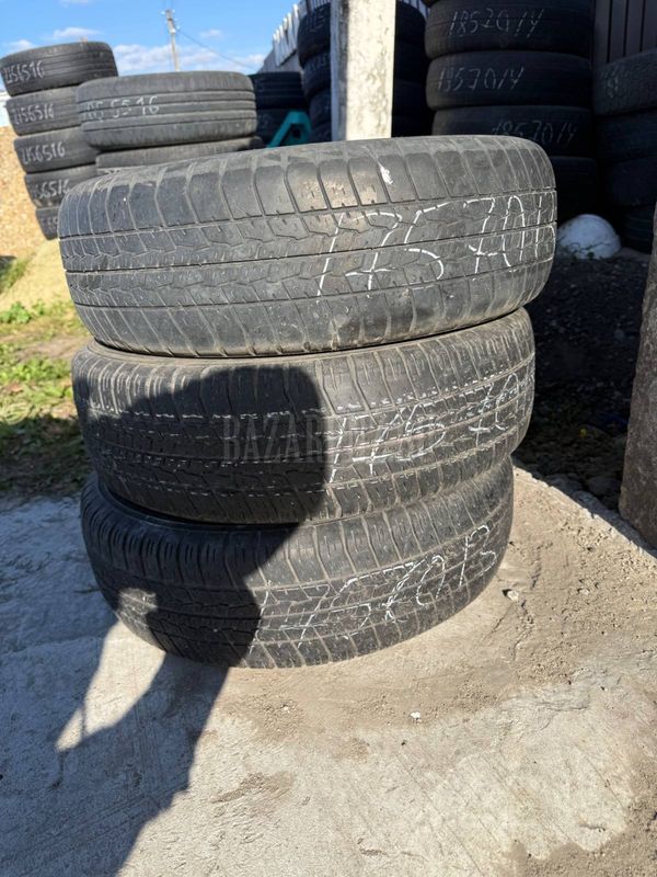 ������ ������ 175/70 13 �� ��������