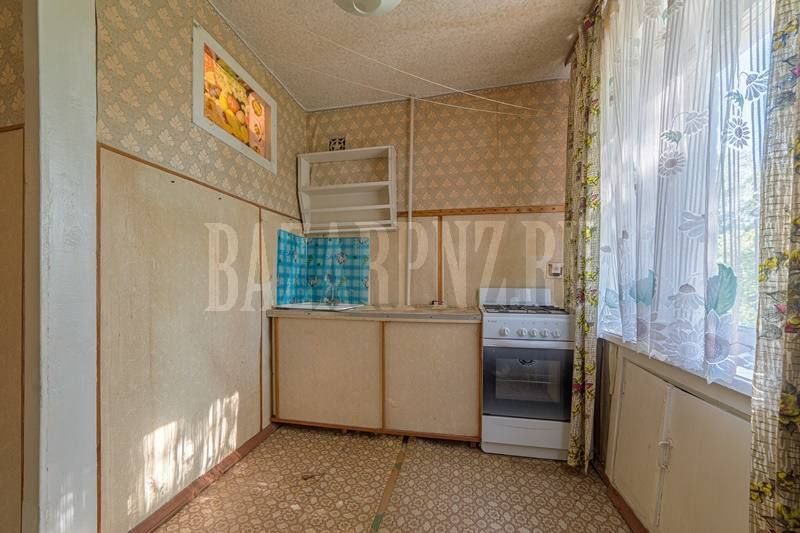 Продается 2 комнатная квартира по ул. Кронштадтская, 4 (р-н Самолета)