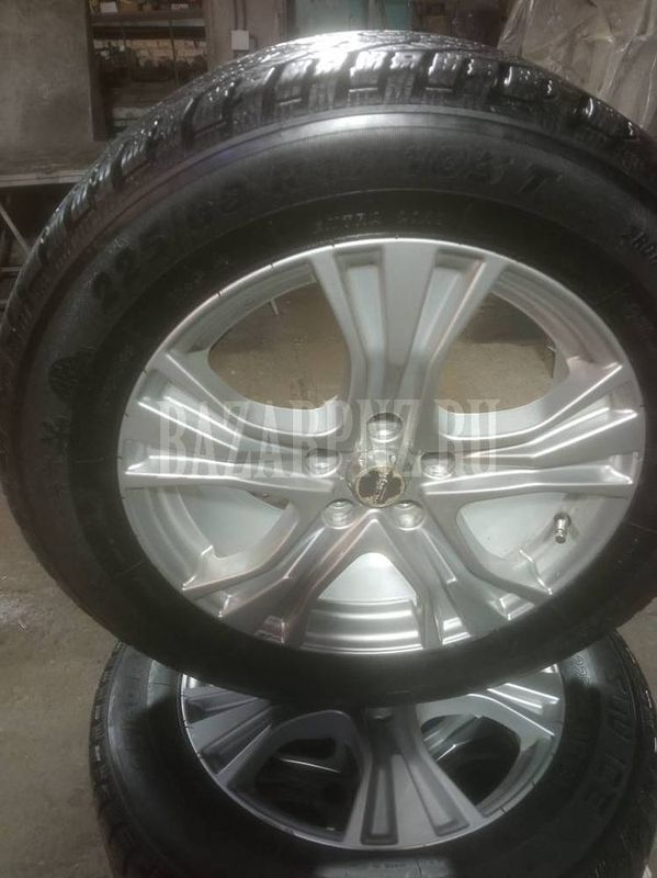 Авторезина зима шип 225/60/ 103 T. R17, Диск 7xR17.5*114.3. D 66.1.ET 40