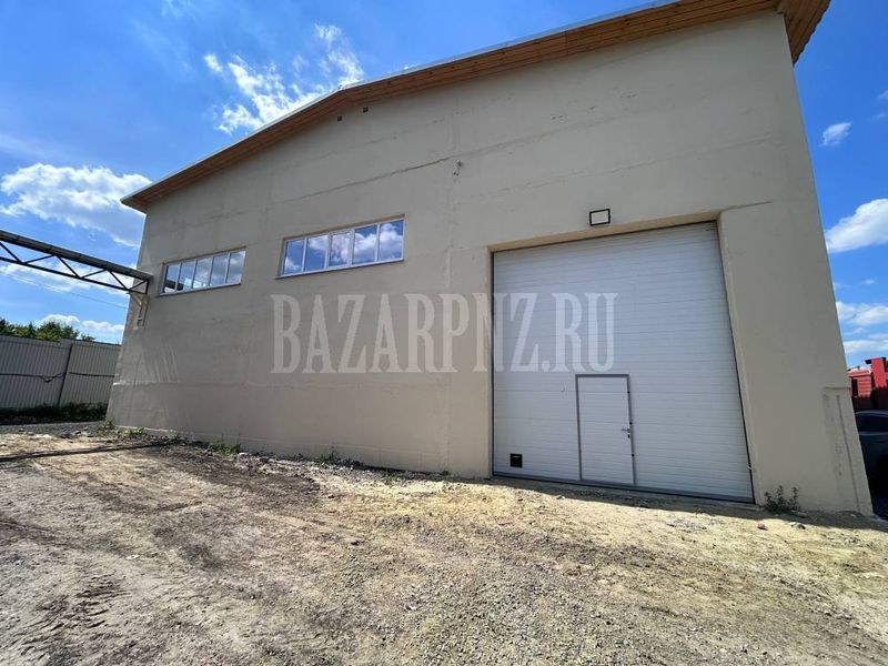Аренда помещения, S=970 м²; ул. Молодежная