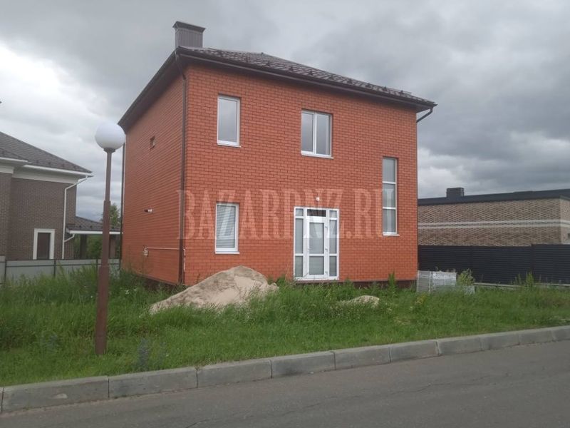 Продам коттедж в КП Дубрава по ул. 1й Лиственный пр-д 3 с полным ремонтом
