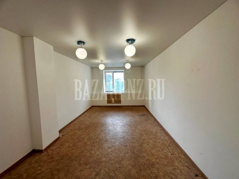 Продаю помещение пл. 22 м² ул. Тарханова,10 в (1 линия,1 этаж, мокрая точка)