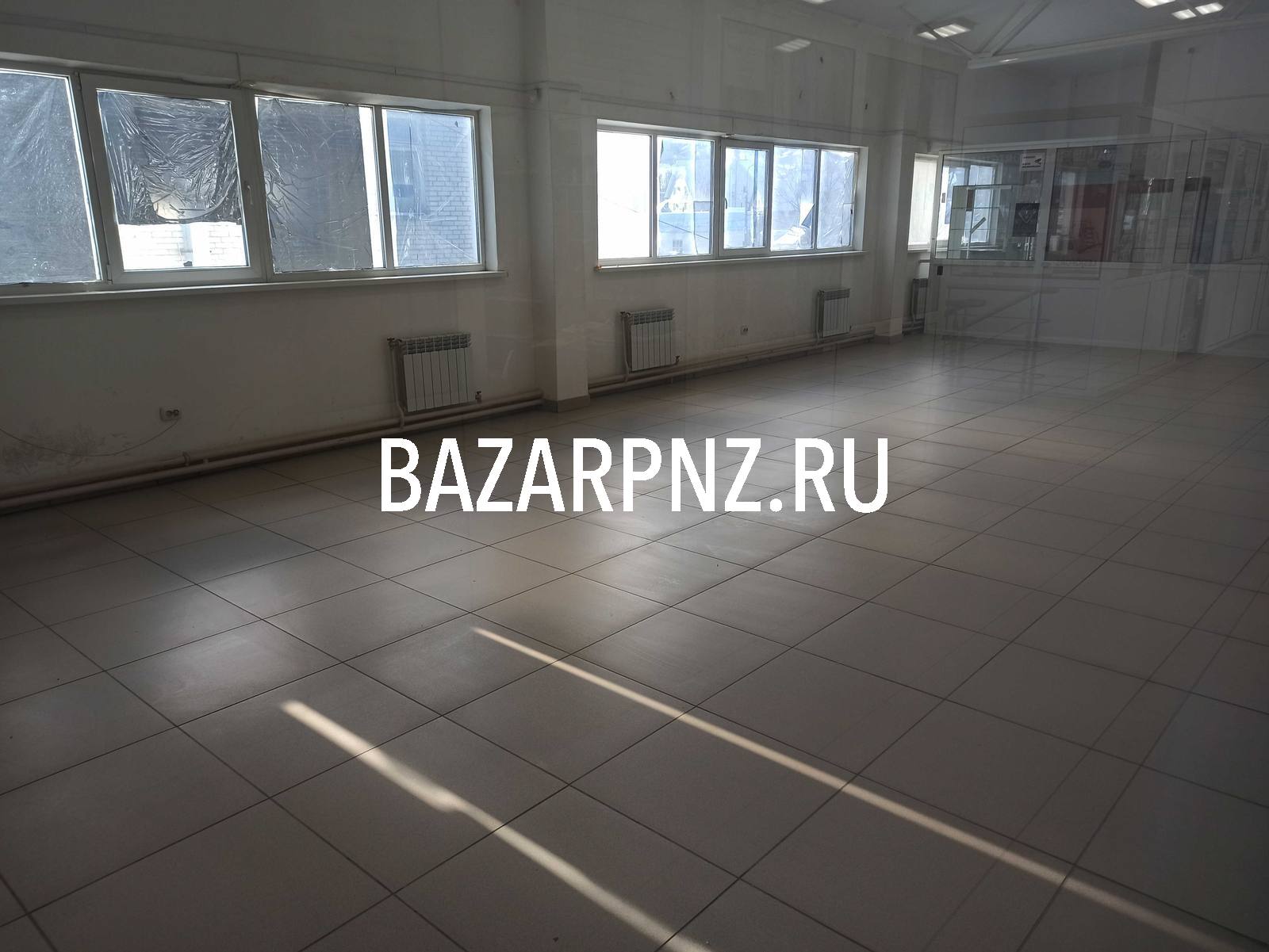 Сдам торговые помещения по ул. Суворова, от 30 до 80 м²