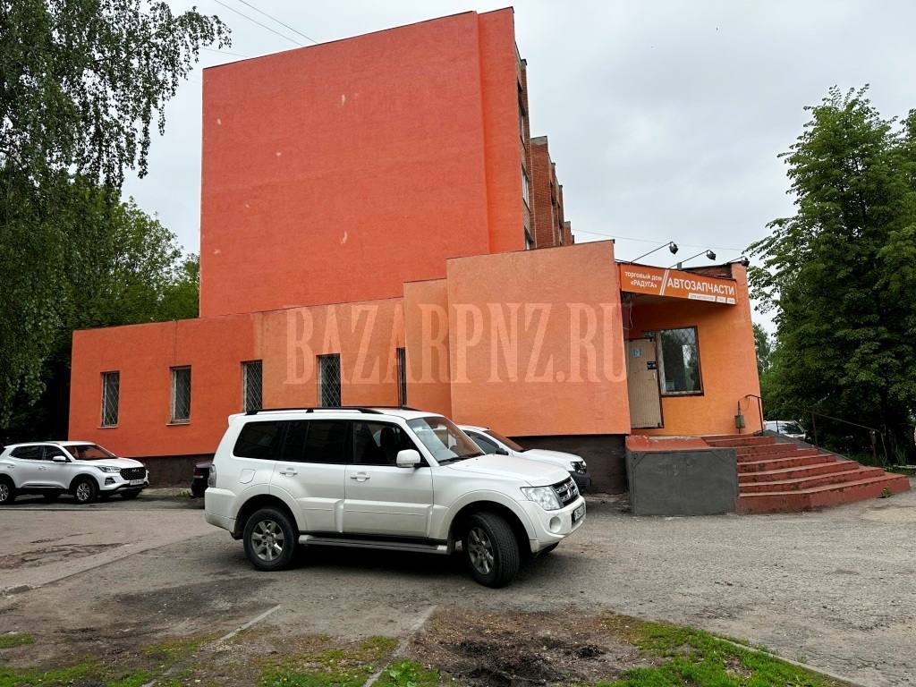 Сдаю ком. помещение пл. 155 м² ул. Пролетарская, 30 (1 линия, 1 эт, отд. вход)